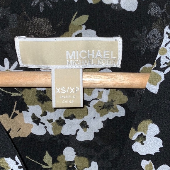 Michael Kors button up dress XS - Picture 2 of 5